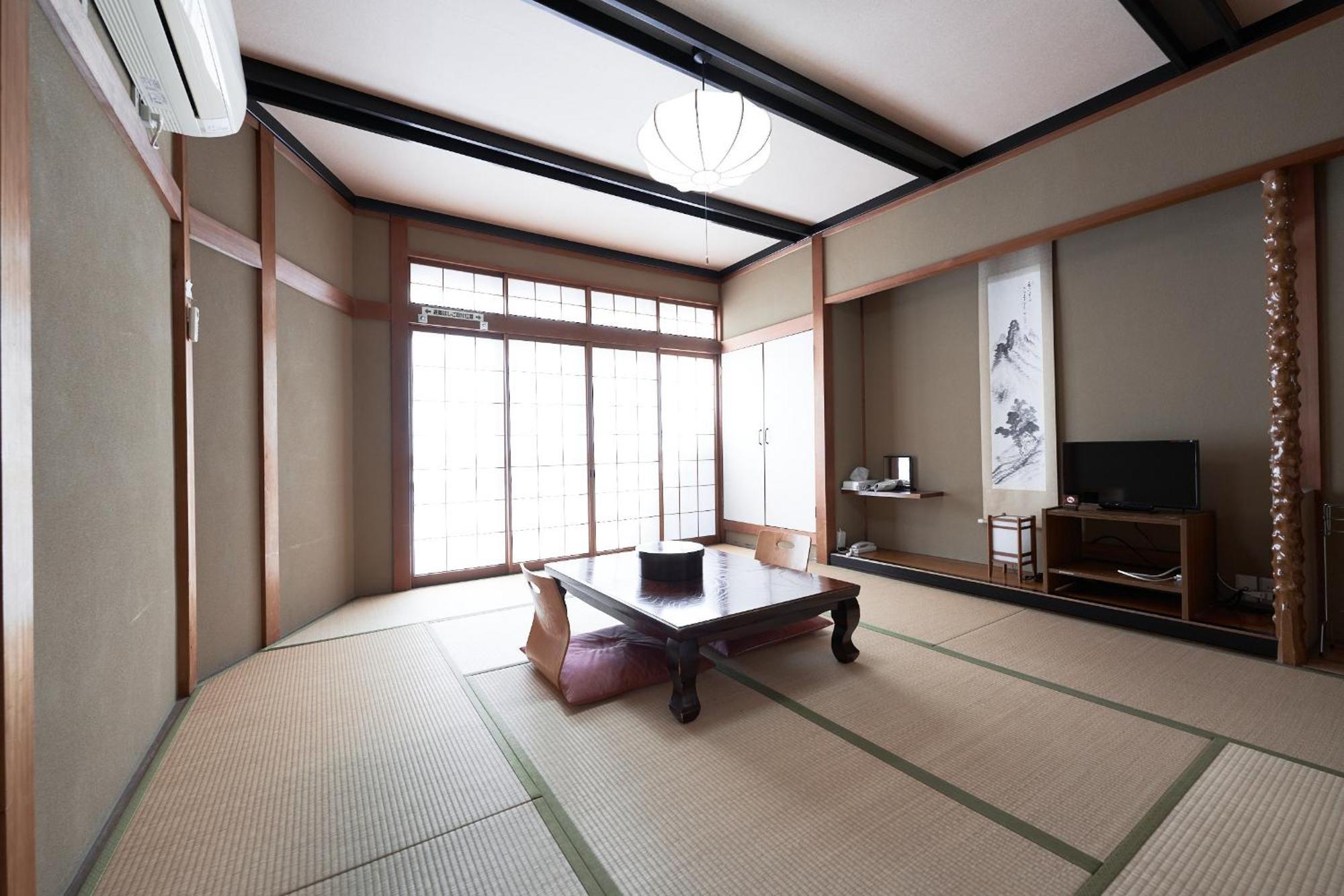 Ryokan Yamamuro Kanazawa Room photo
